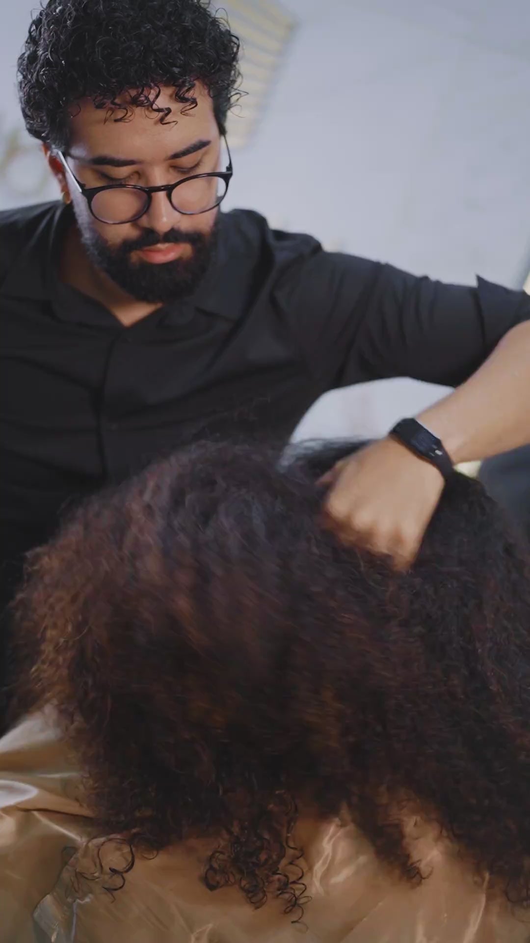 V2PRO Professional Hair Straightener Titanium Flat Iron 250°C (480°F)